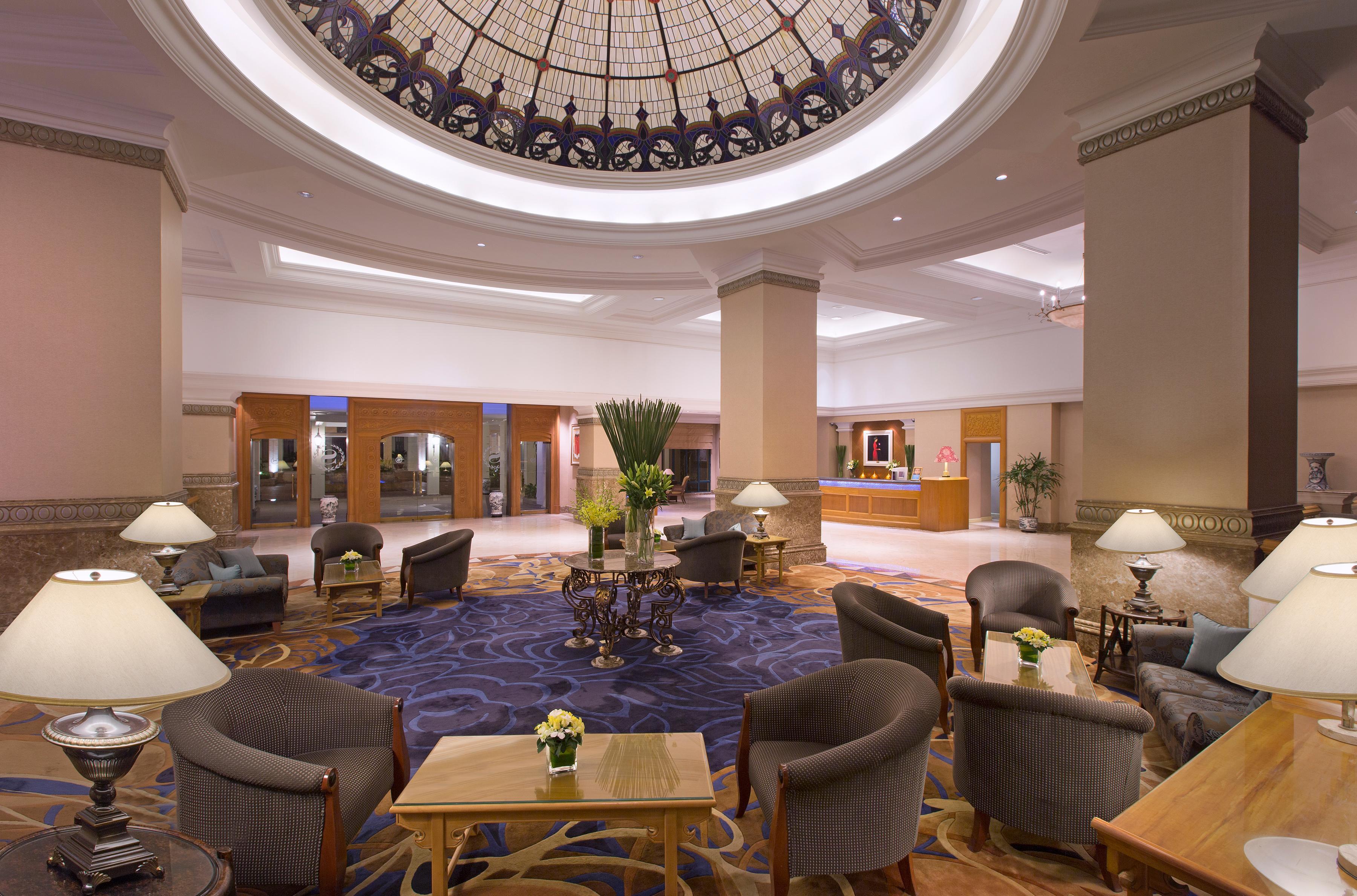 Sheraton Hanoi Hotel Exterior foto