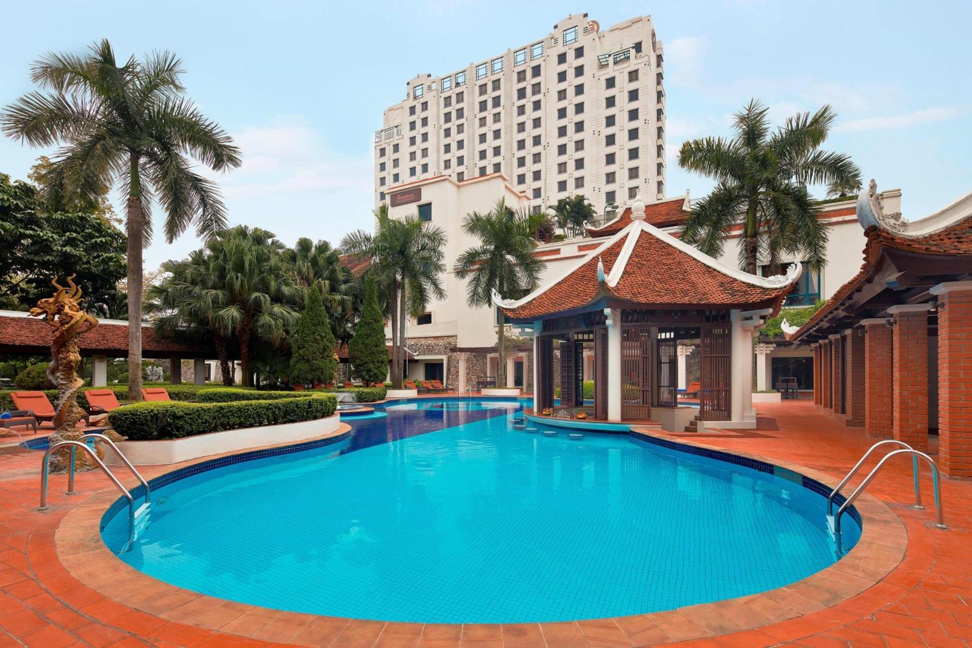 Sheraton Hanoi Hotel Exterior foto