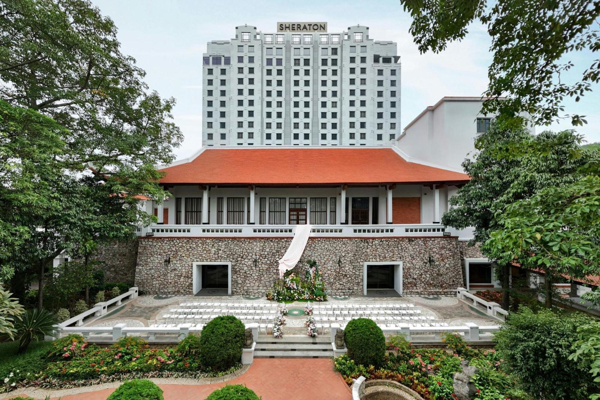 Sheraton Hanoi Hotel Exterior foto